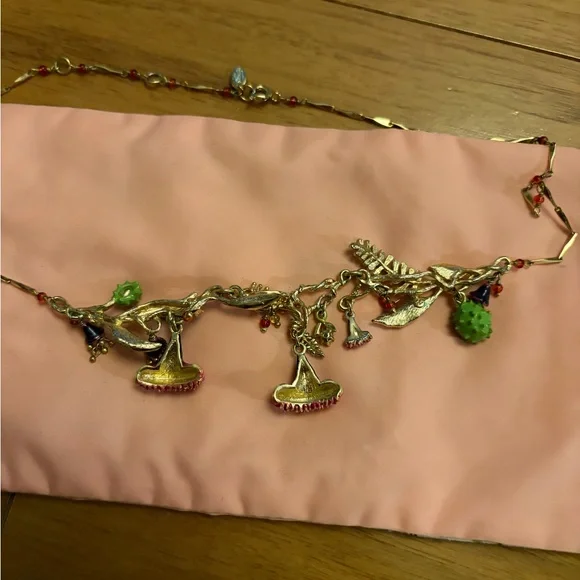 Les Nereides Leaves, Chestnut and Silver Princess Flowers Gold Plated Necklace - Picture 2 of 4